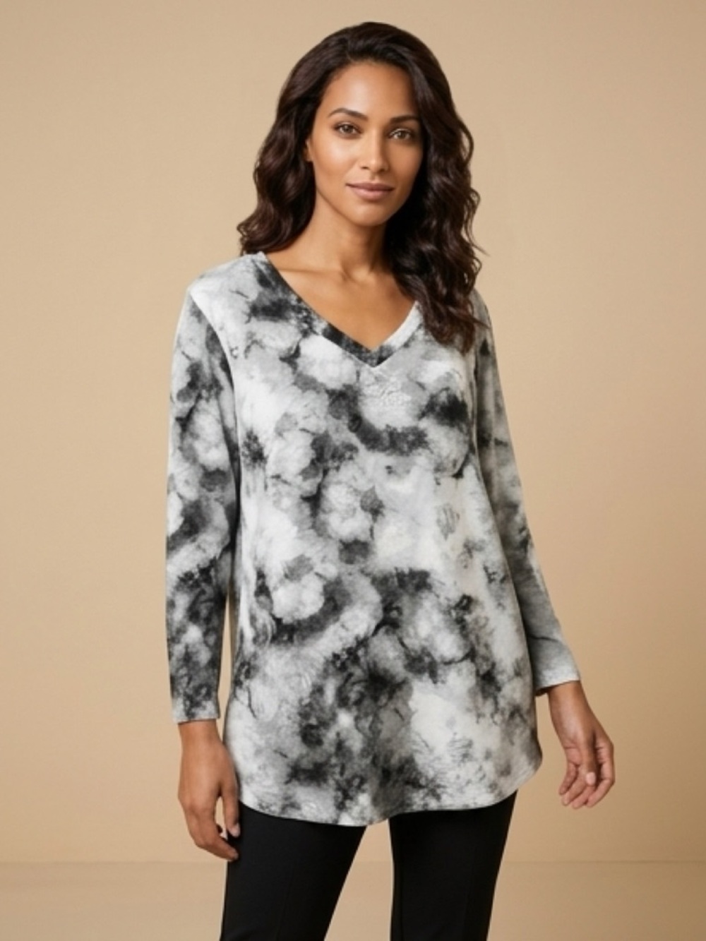 Tacera - Black & Gray‎ Abstract Tie-Dye V‑Neck Long Sleeve Top - Size 2X